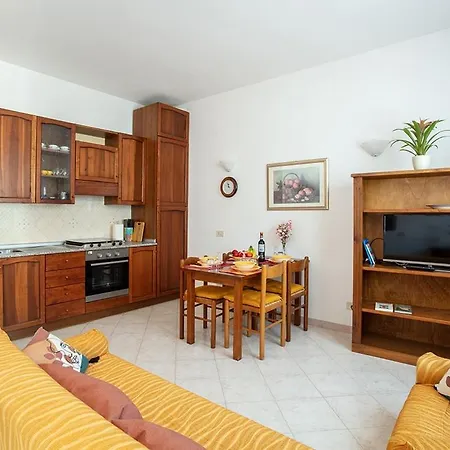Casa Marcella Nel Cuore Del Chianti ガイオーレ・イン・キアンティ